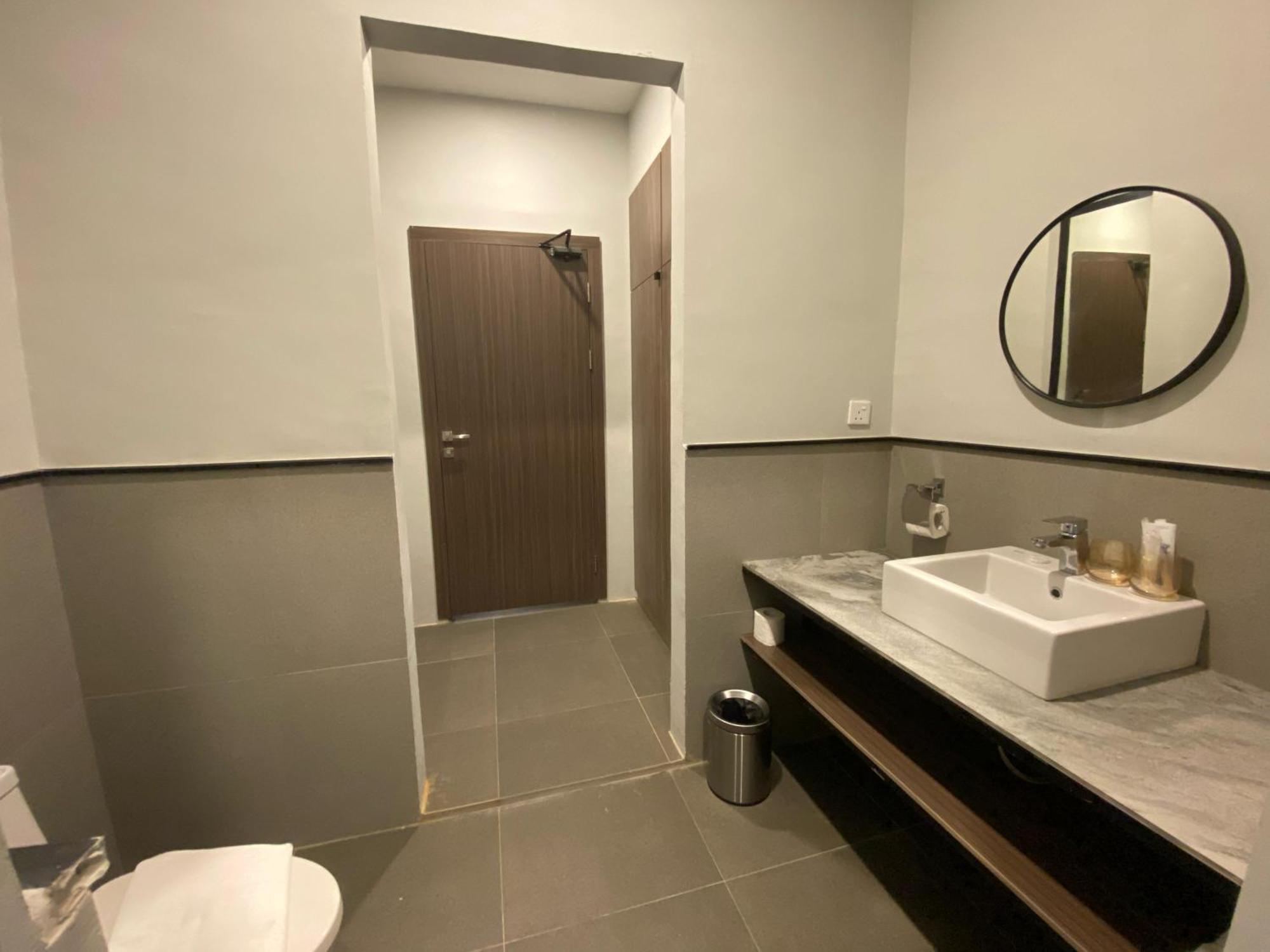 Tanjunguban Onyx Hotel & Villa מראה חיצוני תמונה