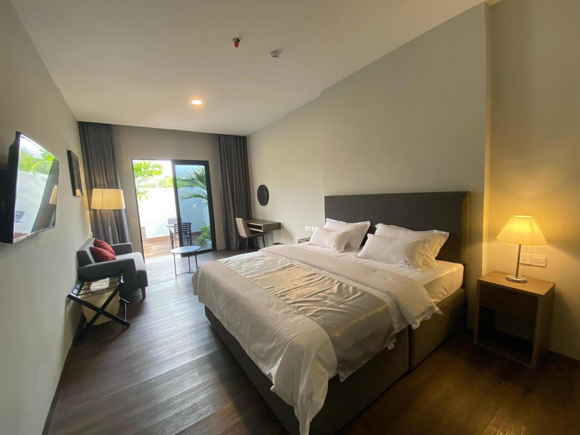 Tanjunguban Onyx Hotel & Villa מראה חיצוני תמונה